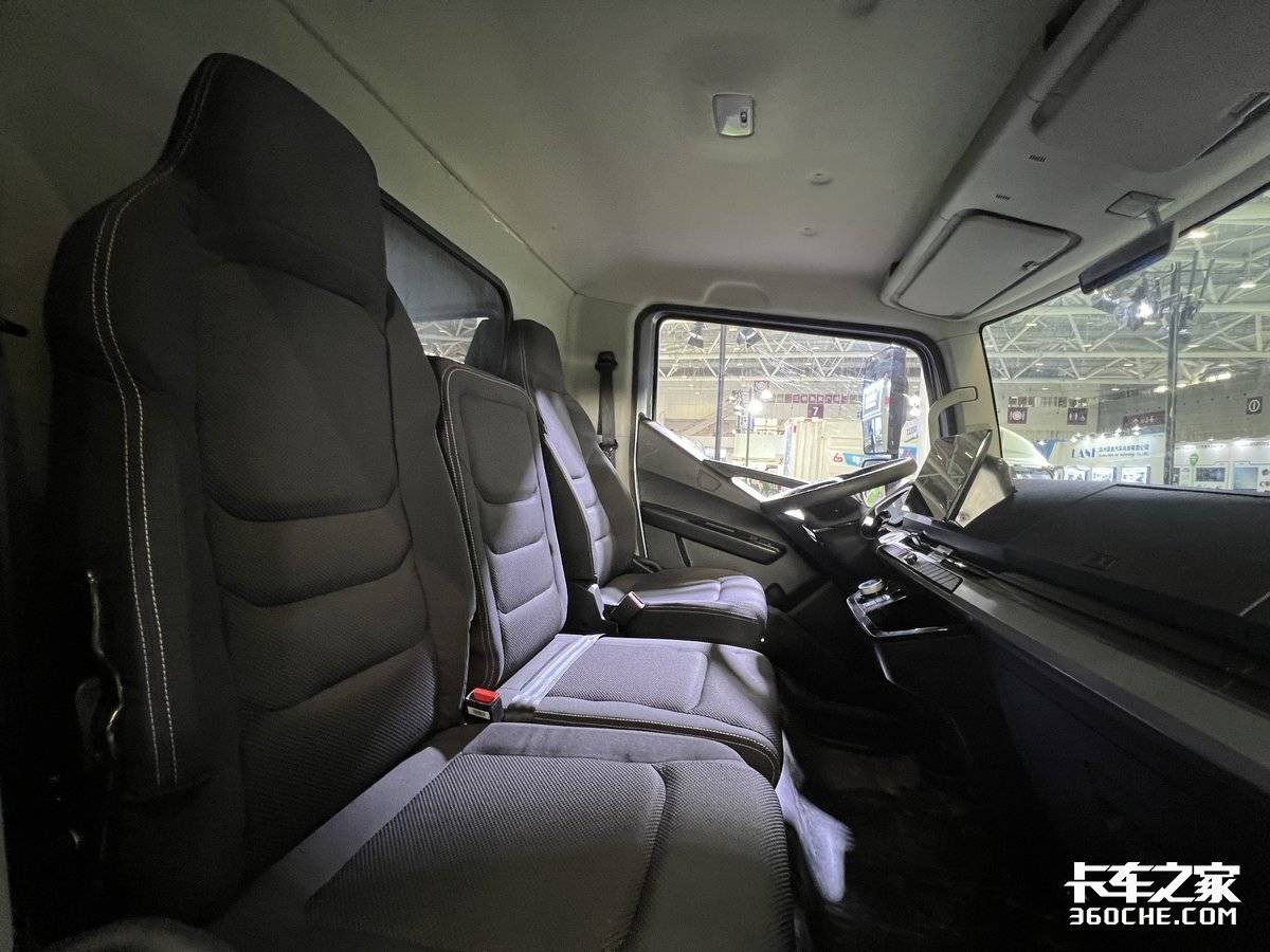 图片[7]-比亚迪又掀桌子！T5DM混动轻卡续航1000km，只要13.98万！-项目网