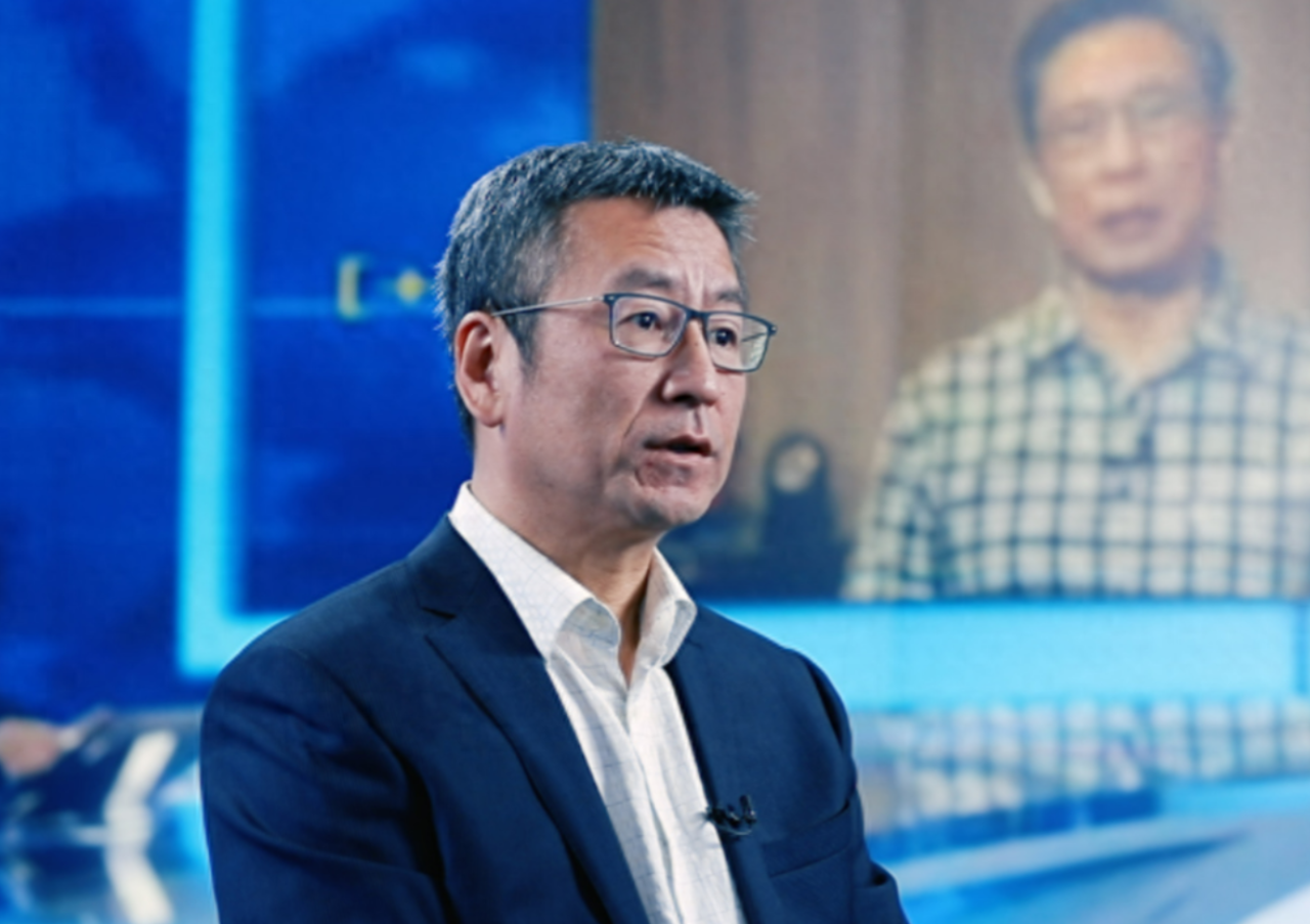 央视一哥白岩松:因抑郁症暴瘦50斤，只睡不到4小时（怎么从正确先生，变成翻车之王的?）-项目网